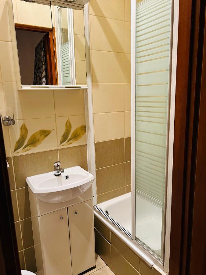 Kr Apartamenty Krakow Bagian luar foto